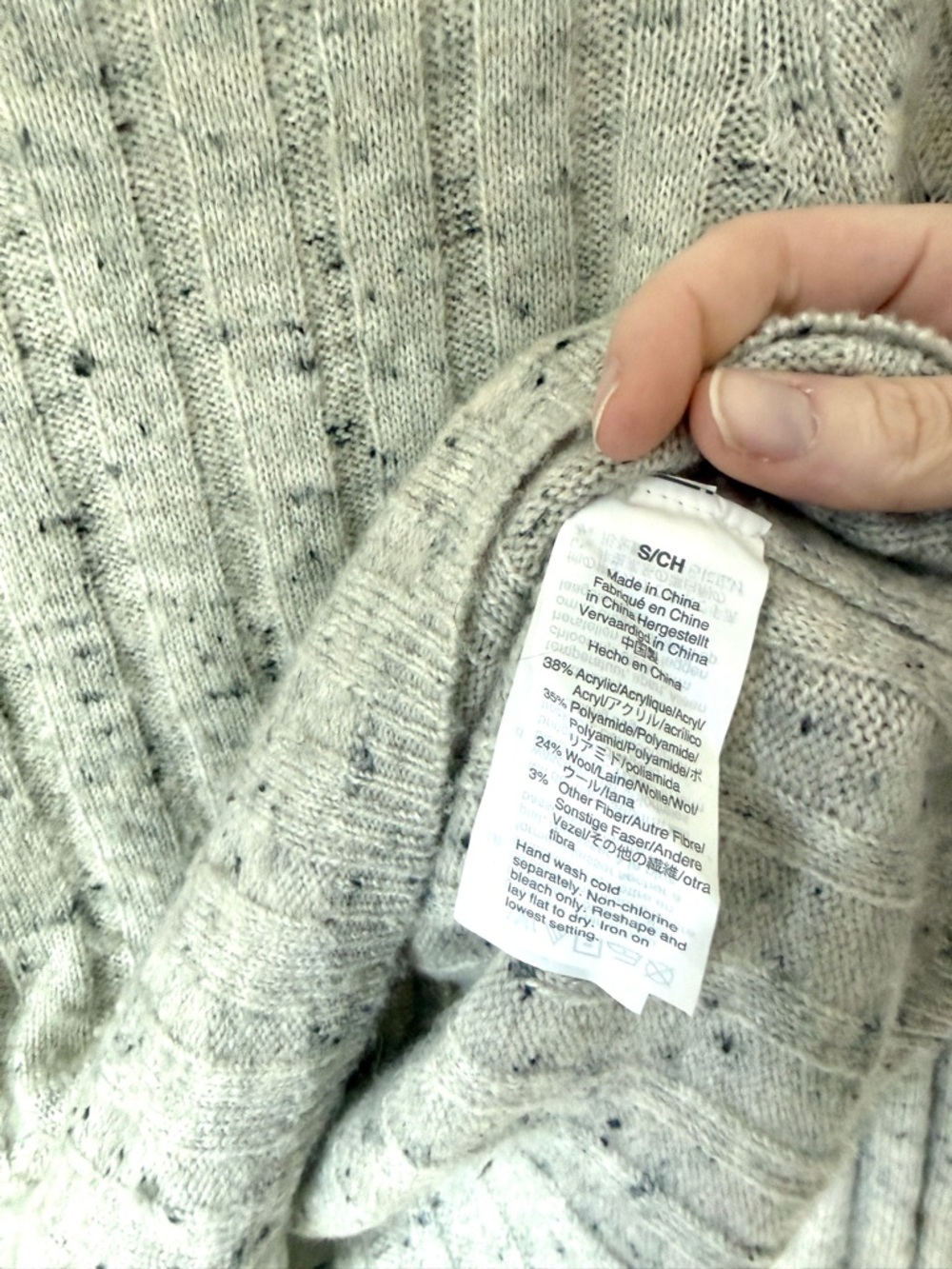 Madewell Donegal Evercrest Coziest Yarn Turtleneck Sweater - Small - GUC - Picture 9 of 11